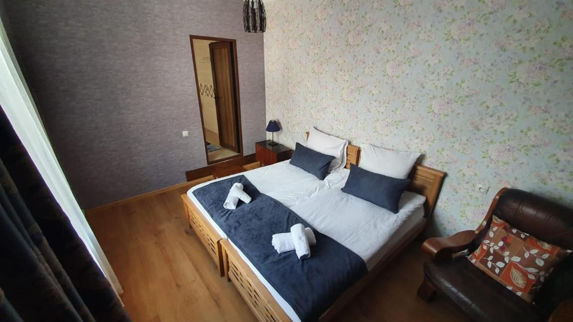 Guest House Sandro Kazbegi Ruang foto