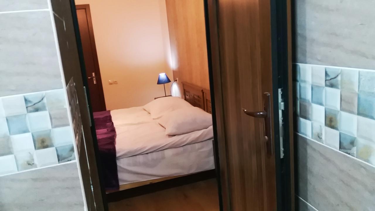 Guest House Sandro Kazbegi Bagian luar foto